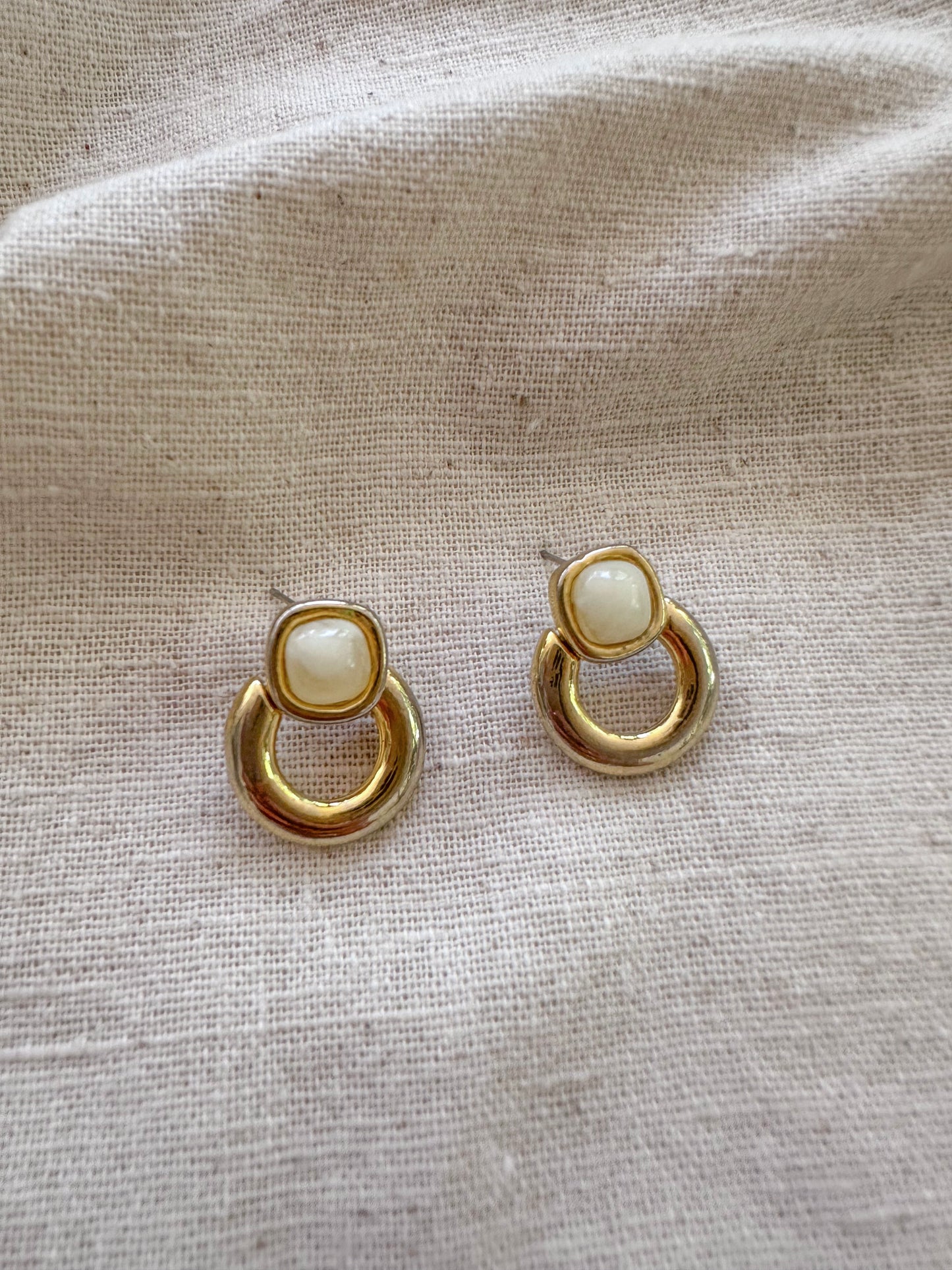gold pearl hoop earrings
