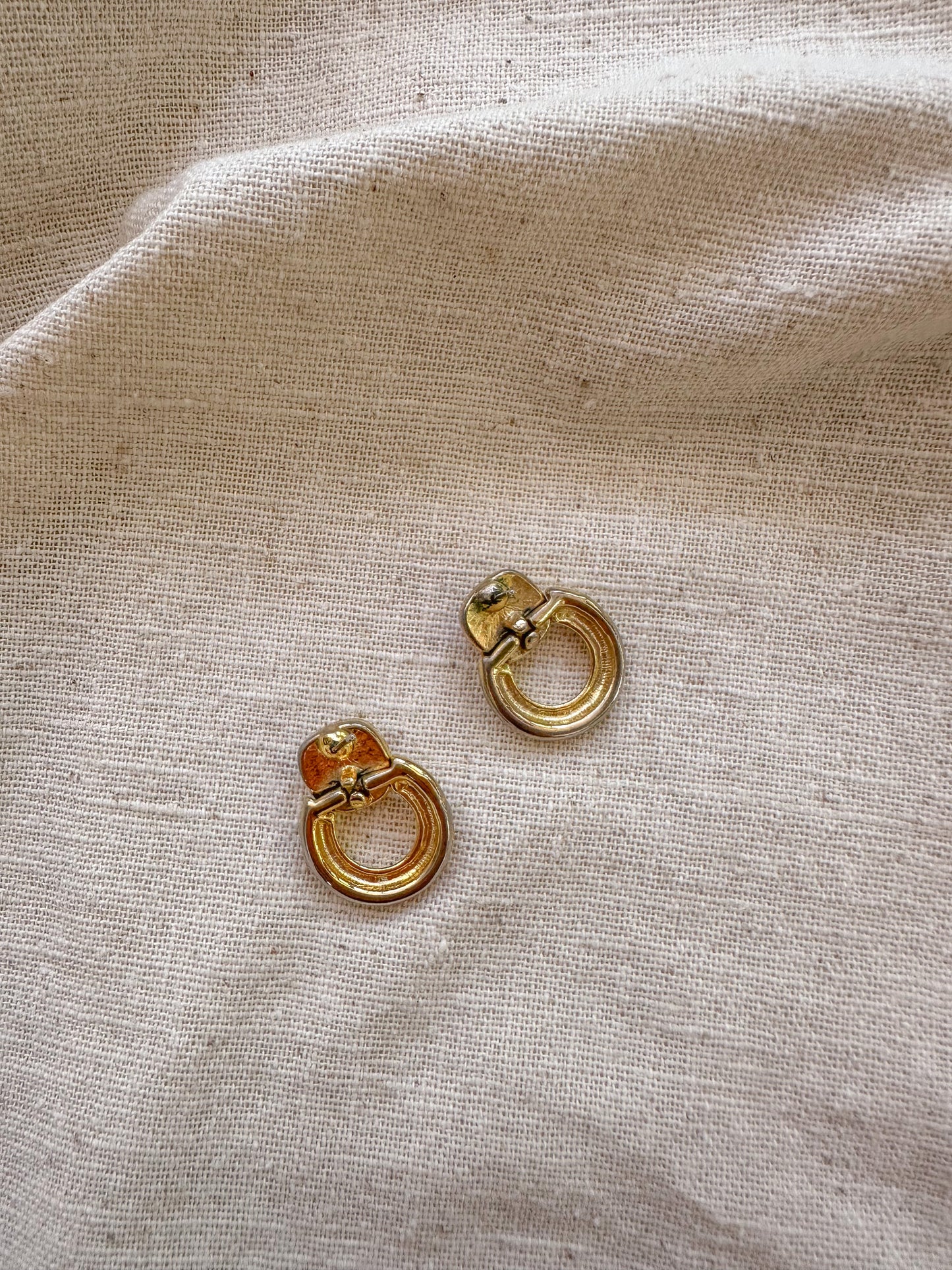 gold pearl hoop earrings