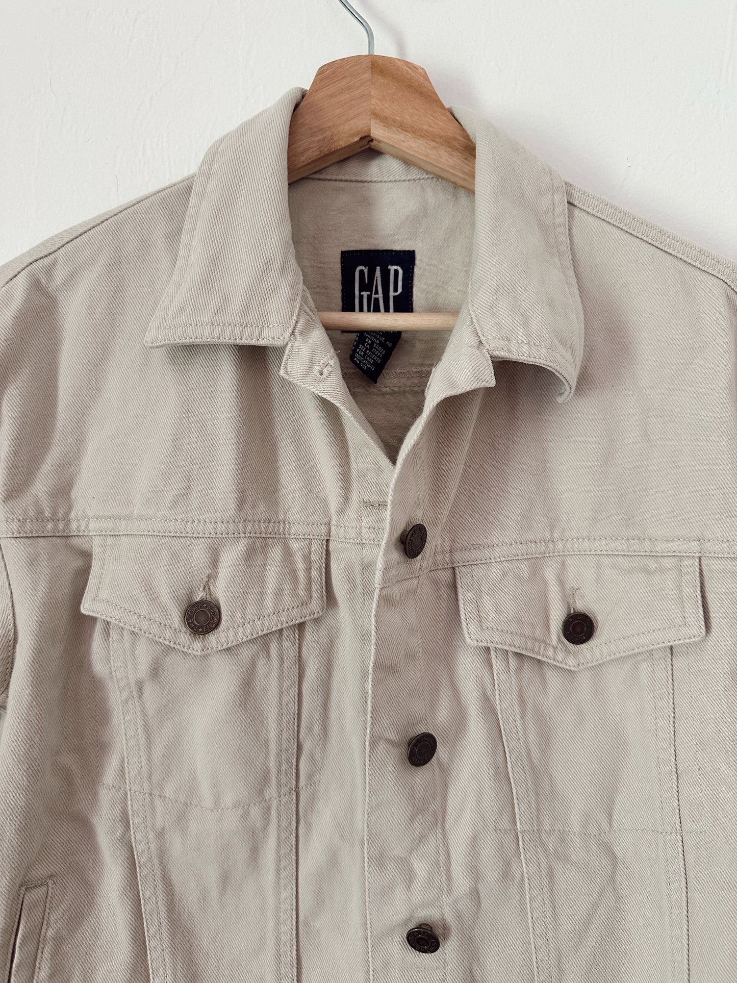 GAP bone denim jacket