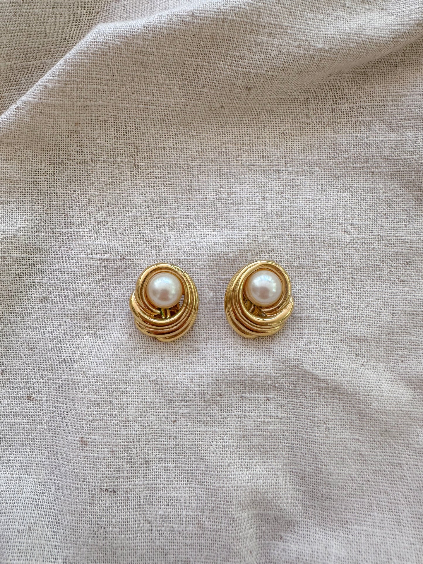 vintage Richelieu earrings
