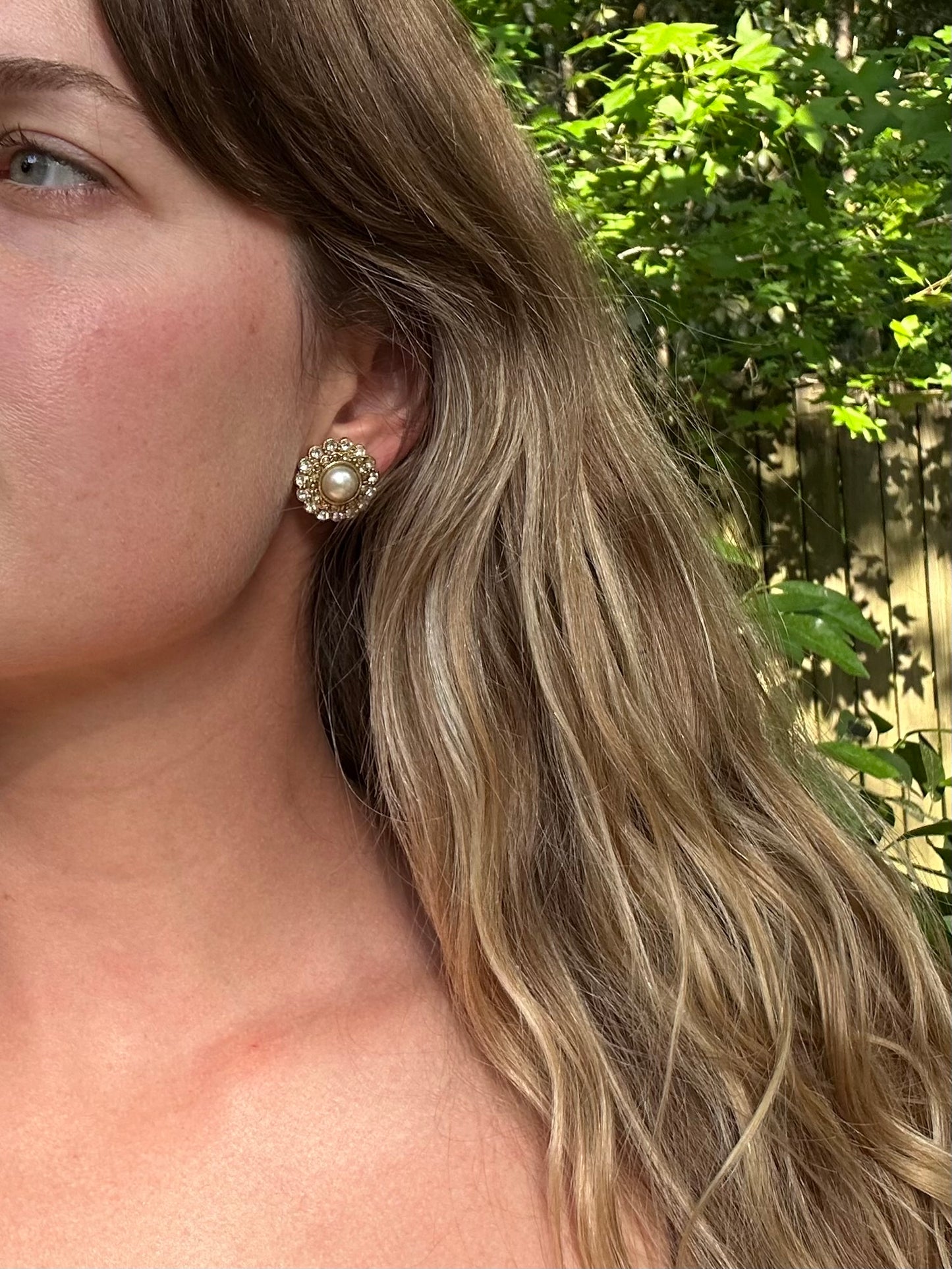 faux pearl clip on earrings