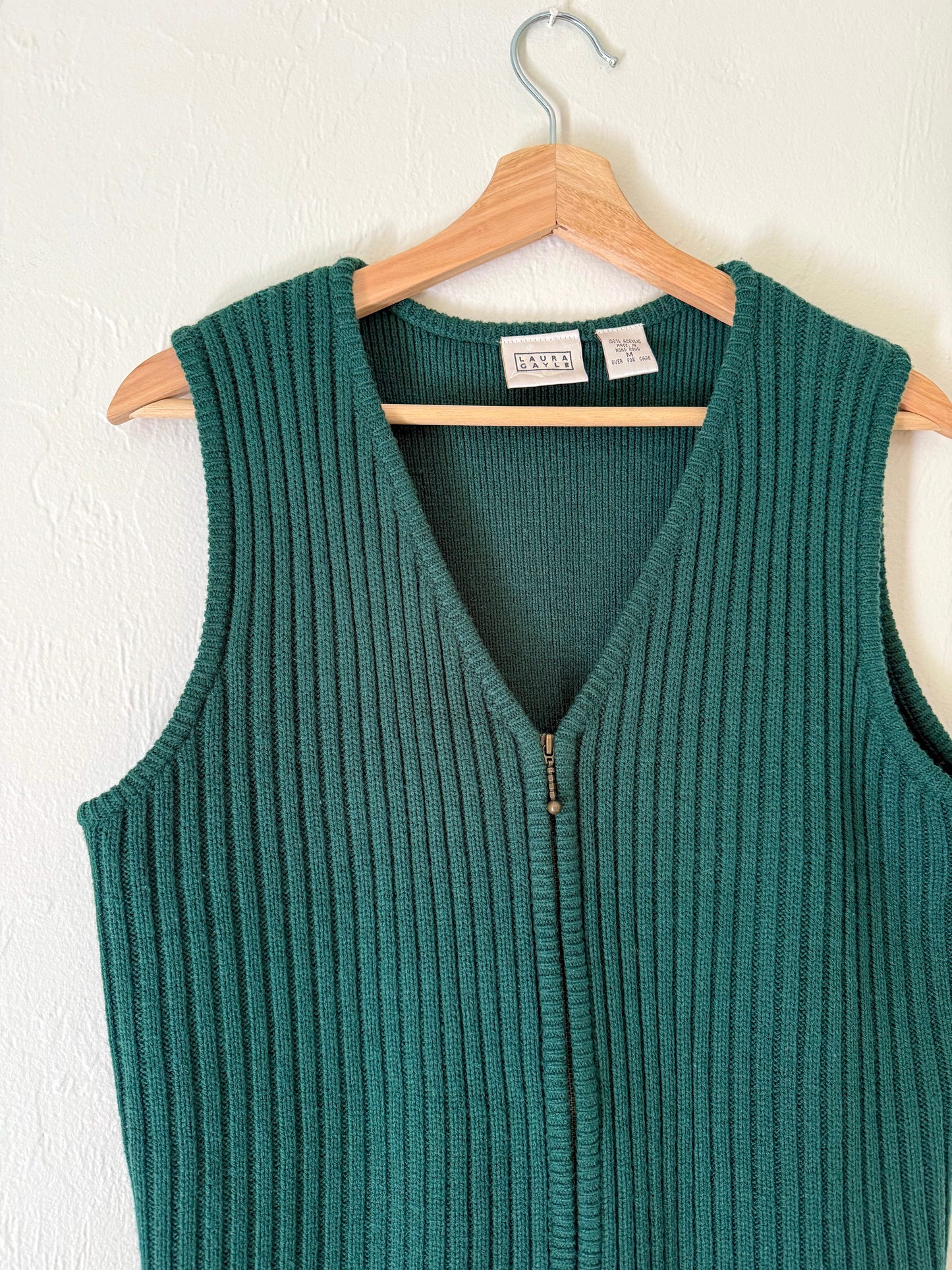 90s Ribbed Sweater Vest