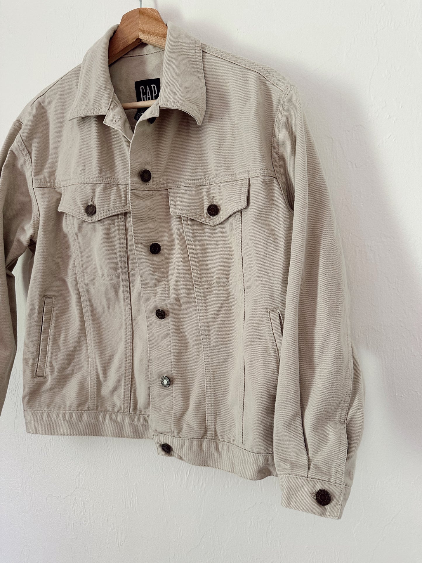 GAP bone denim jacket