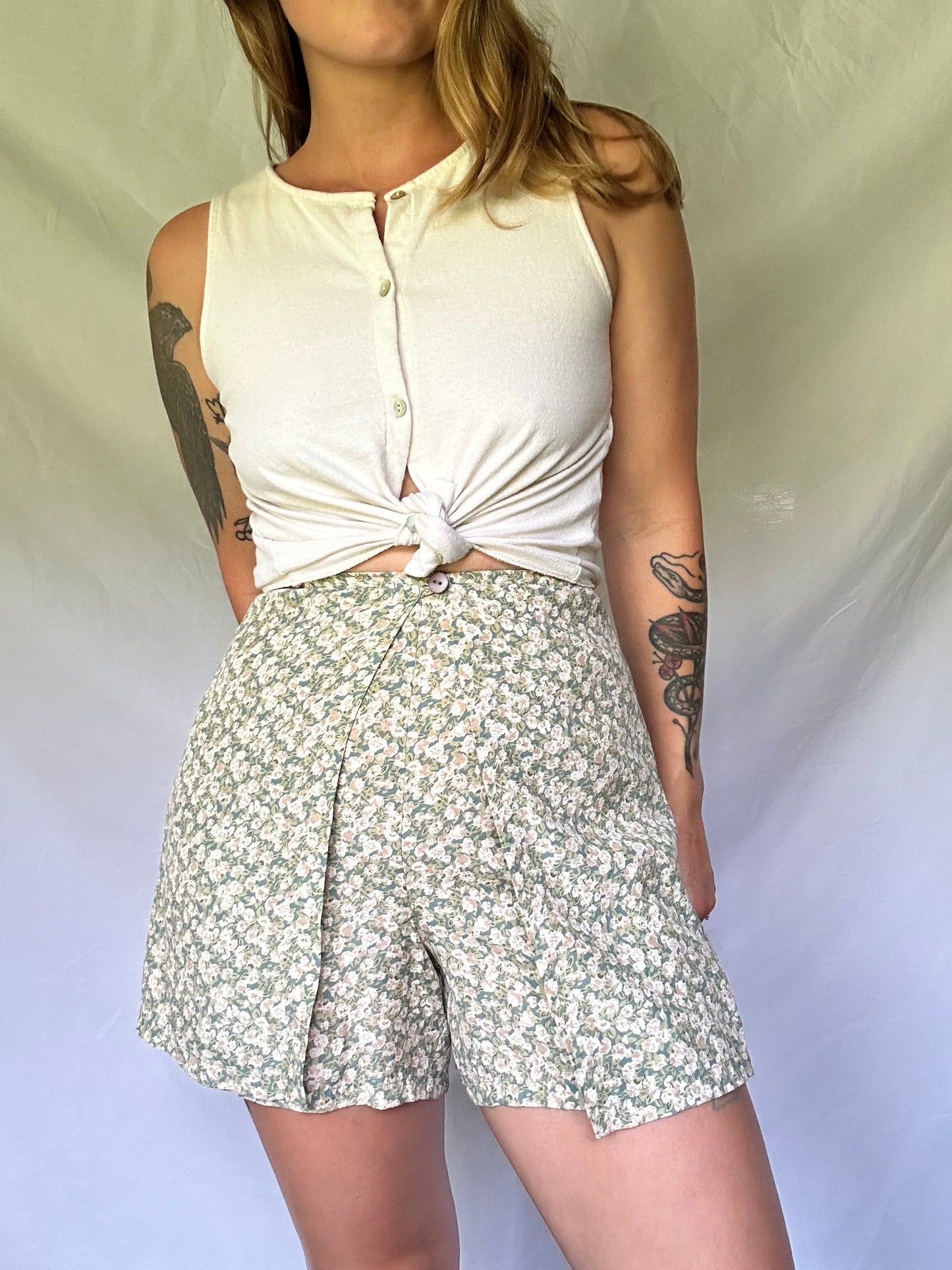 90s floral shorts