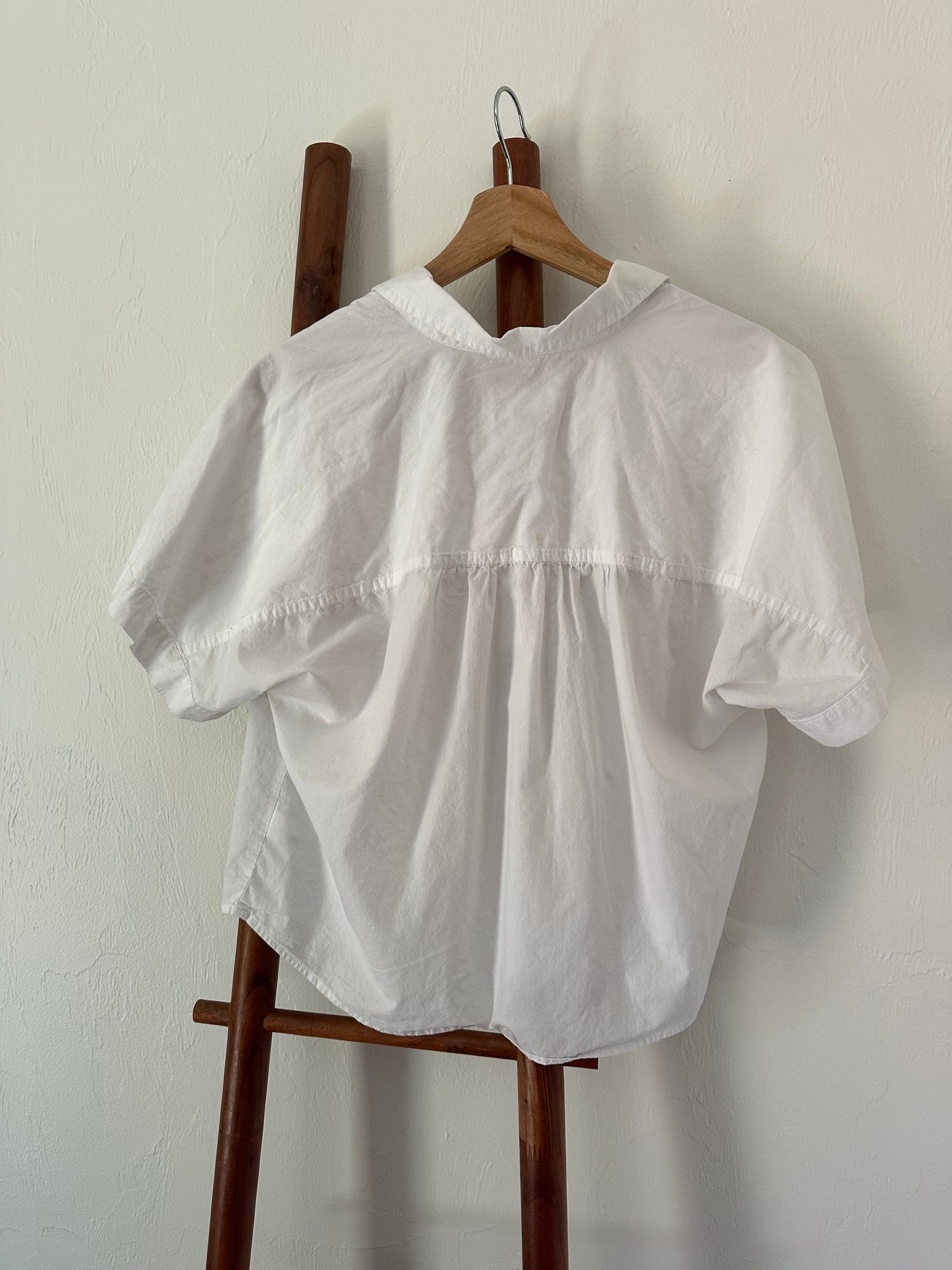 popover short sleeve blouse