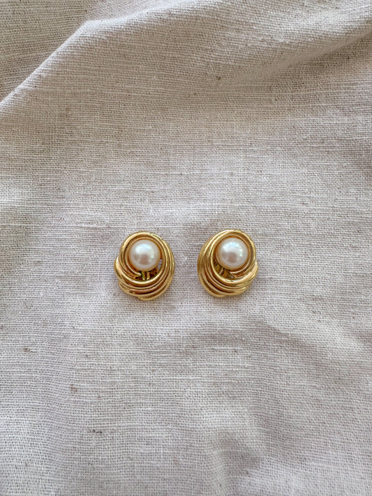 vintage Richelieu earrings